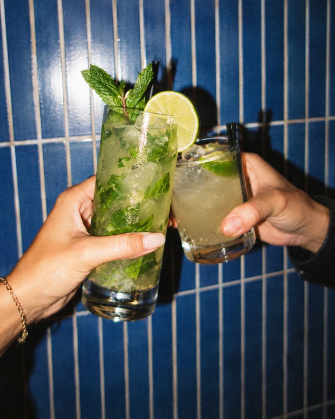 Zero-proof mojito, flash photo