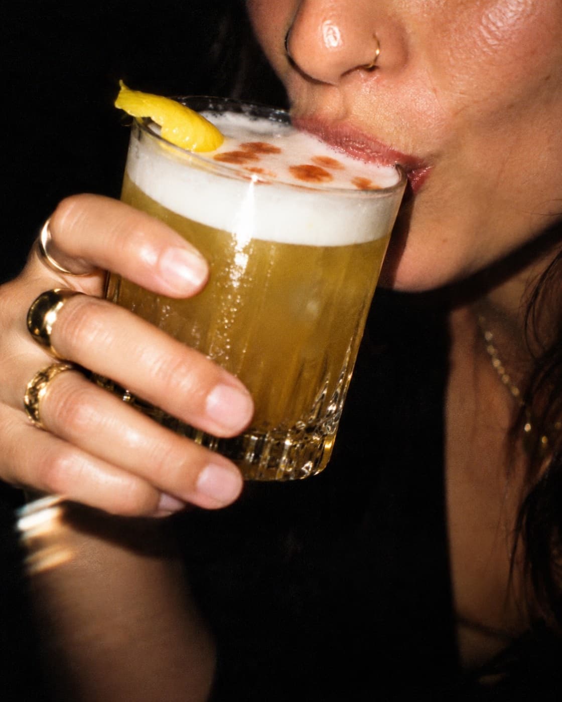 Zero-proof whiskey sour, flash photo